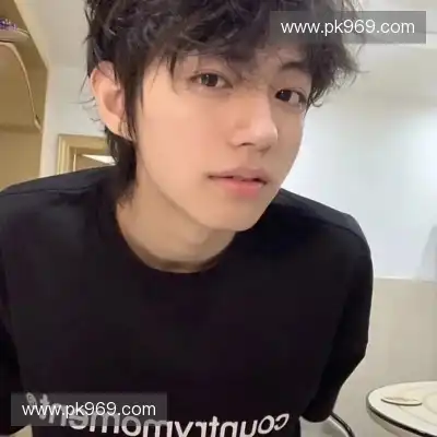 蓬宝蝶